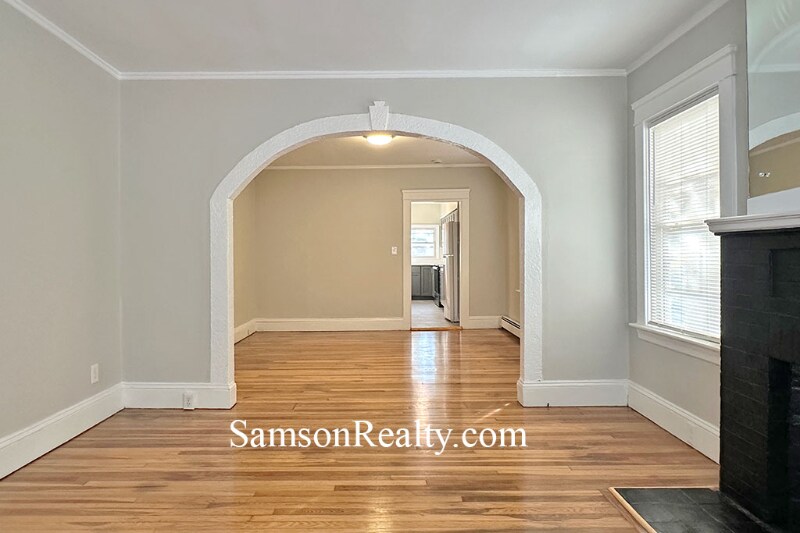 Building Photo - 18 Aldrich Terrace