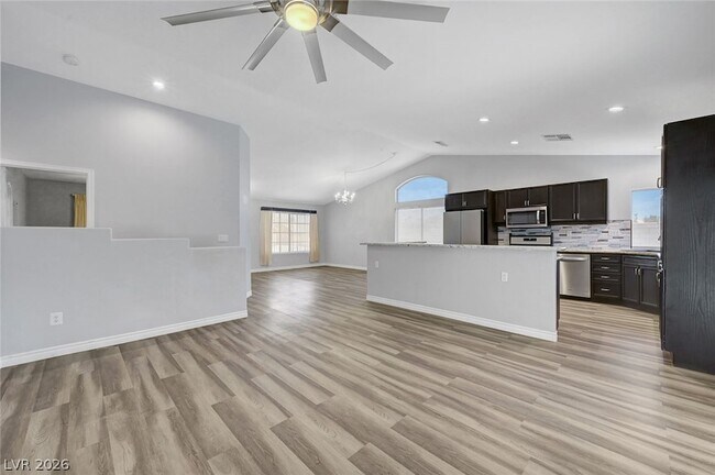 Building Photo - 8863 Haviland Rd