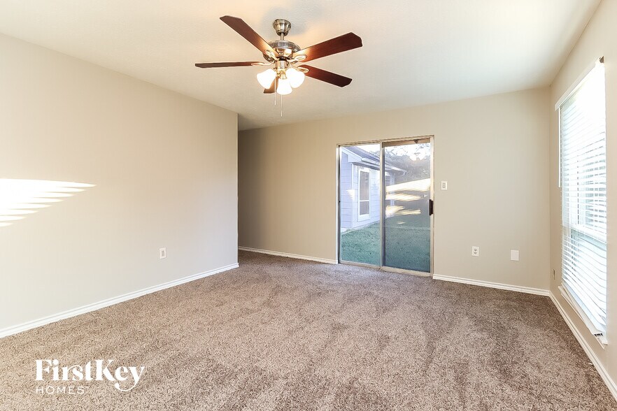 Building Photo - 15806 Afore Dr