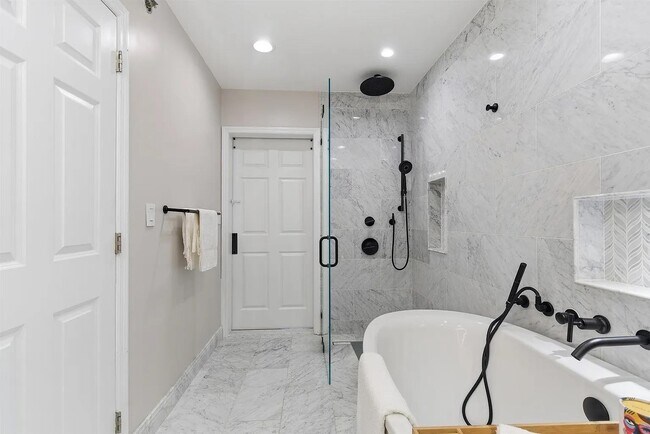 Building Photo - 26 Ave at Port Imperial