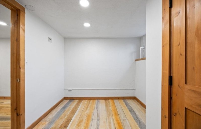 Building Photo - 5012 W 36th Ave