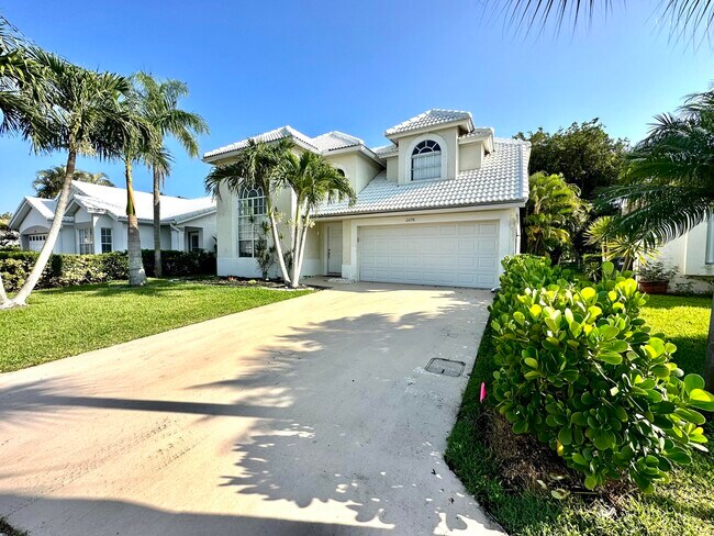 Building Photo - 2698 Linkside Dr