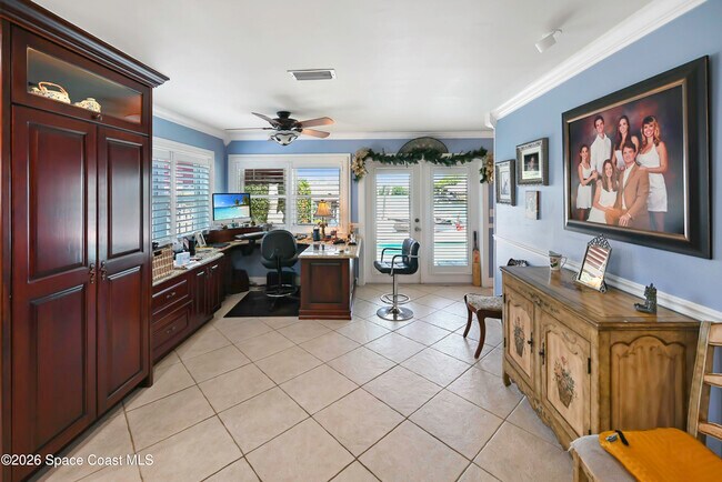 Building Photo - 2230 Sykes Creek Dr