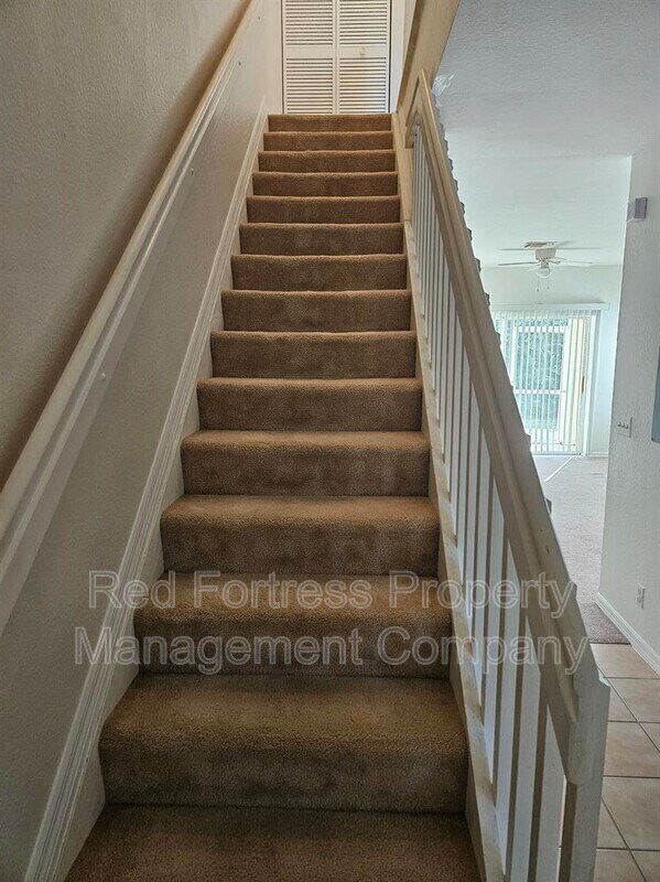 Building Photo - 8293 Pacific Beach Dr