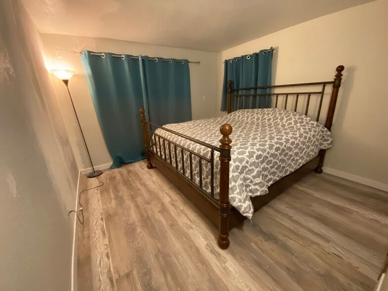 Building Photo - 361 Wingate Ave