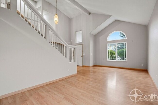 Building Photo - 17019 SE 3rd St