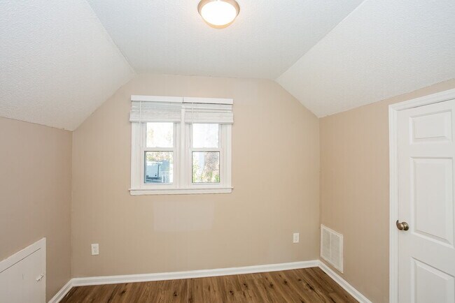 Building Photo - 11621 Shandon Cir