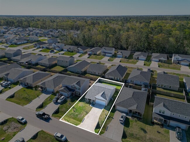 Building Photo - 15708 Del Norte Dr