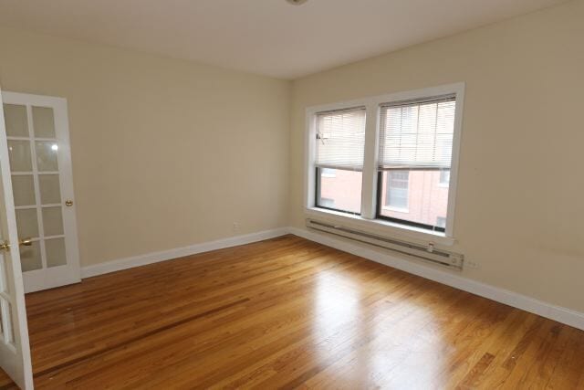 Building Photo - 667 W Cornelia Ave