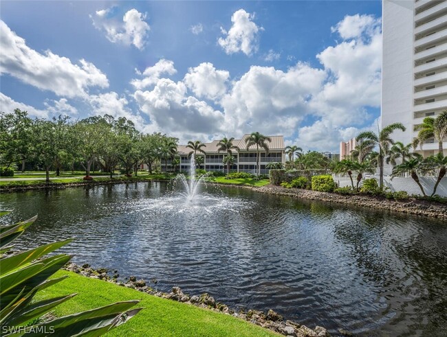 Building Photo - 6371 Pelican Bay Blvd