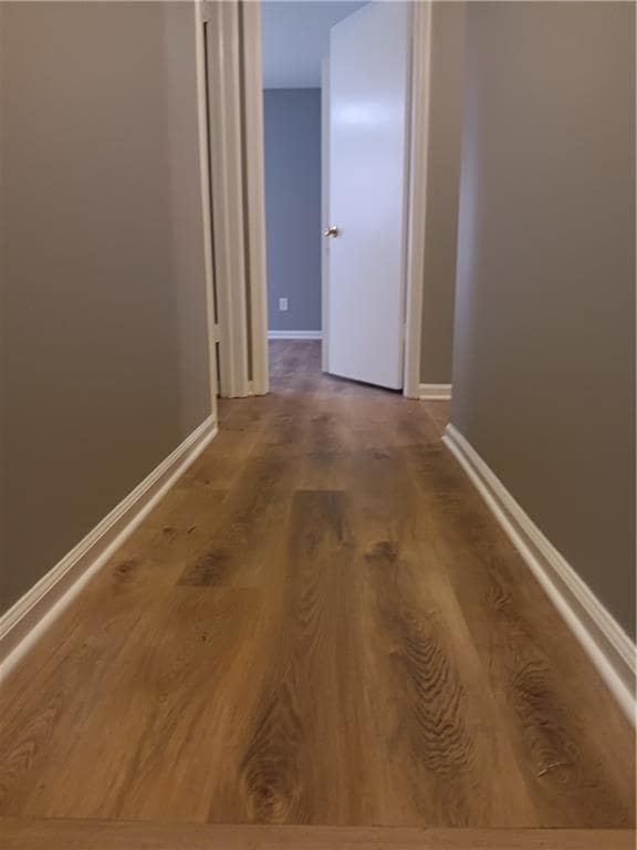 Building Photo - 1415 Bubbling Creek Rd NE