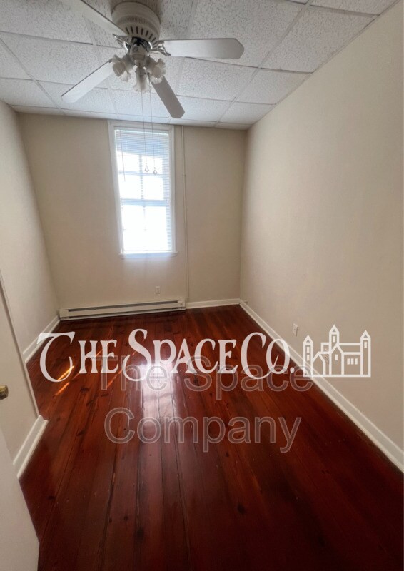 Building Photo - 49 Chapel St