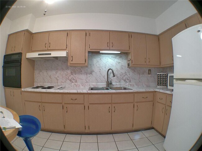 Building Photo - 2011 Australia Way W