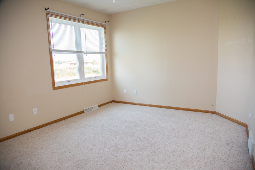 Upstairs bedroom #1 - 2079 Hummingbird Dr