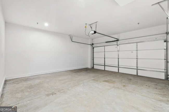 Building Photo - 517 Motivation Cir NW