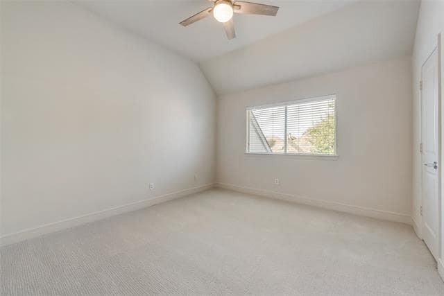 Building Photo - 4867 Corinthian Bay Dr