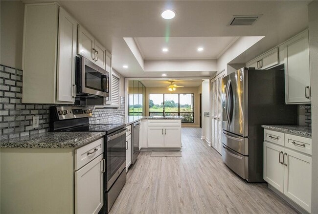 Building Photo - 4315 Creekwood Ln