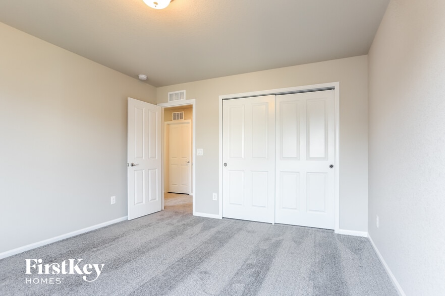 Building Photo - 11274 Bufflehead Ln