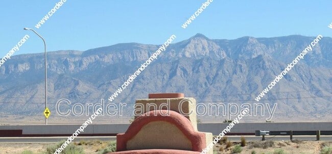 Building Photo - 1416 Monterrey Rd NE