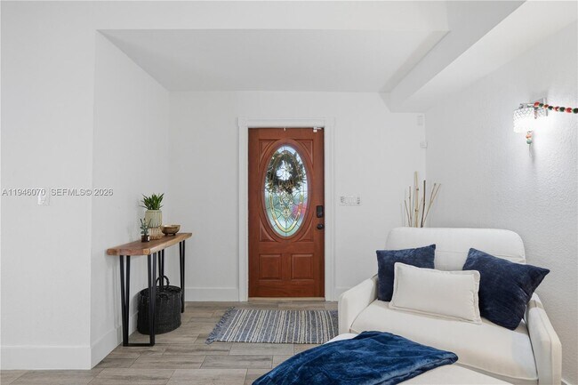 Building Photo - 15006 SW 141st Ct