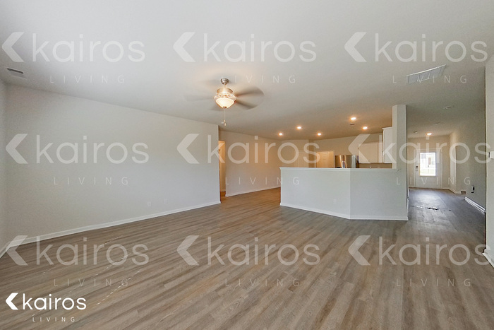 Building Photo - 3452 Bridgewood Dr