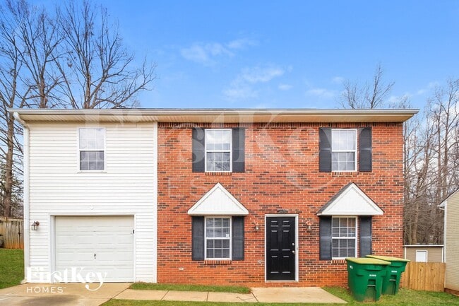 Building Photo - 5840 Sir Knight Cir