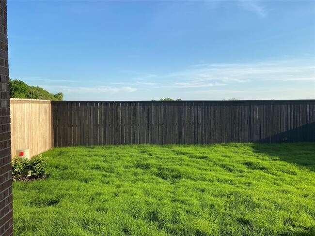 Building Photo - 343 Jolly Ginger Dr