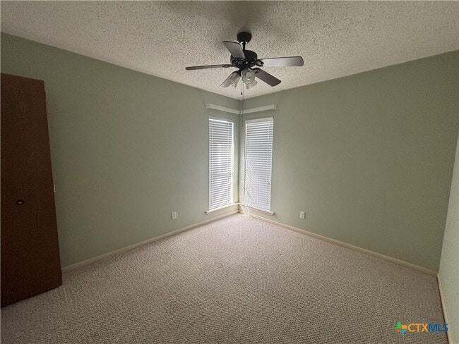 Building Photo - 309 Spur Dr