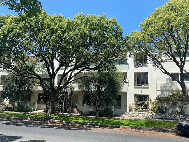 Building Photo - 1225 Washington Ave