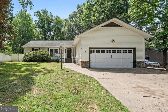 Building Photo - 1115 Aquia Dr