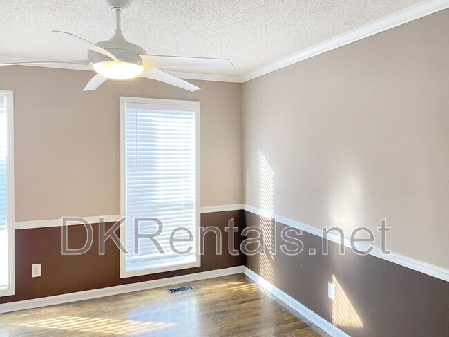 Building Photo - 3152 Blue Heron Pass