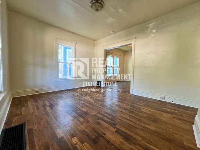 Building Photo - 2-Bedroom Townhome-Style Duplex with Priva...