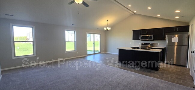 Building Photo - 353 Zebulon Cove