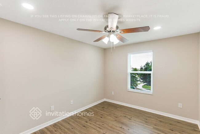 Building Photo - 10538 Medford Lakes Dr