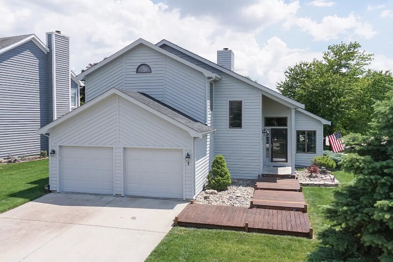 Building Photo - 1 Downing Cir