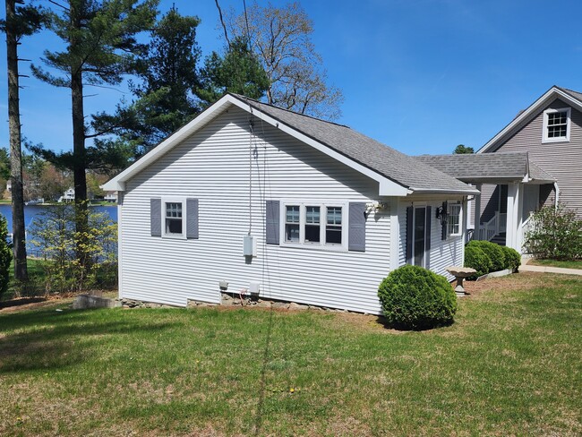 Building Photo - 120 Kenwood Rd