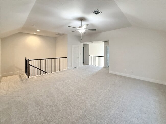 Building Photo - 5924 Owen Rd