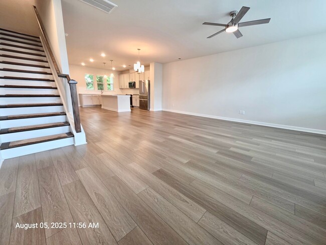 Building Photo - Beautiful 4 bedroom + flex space - Wescott...