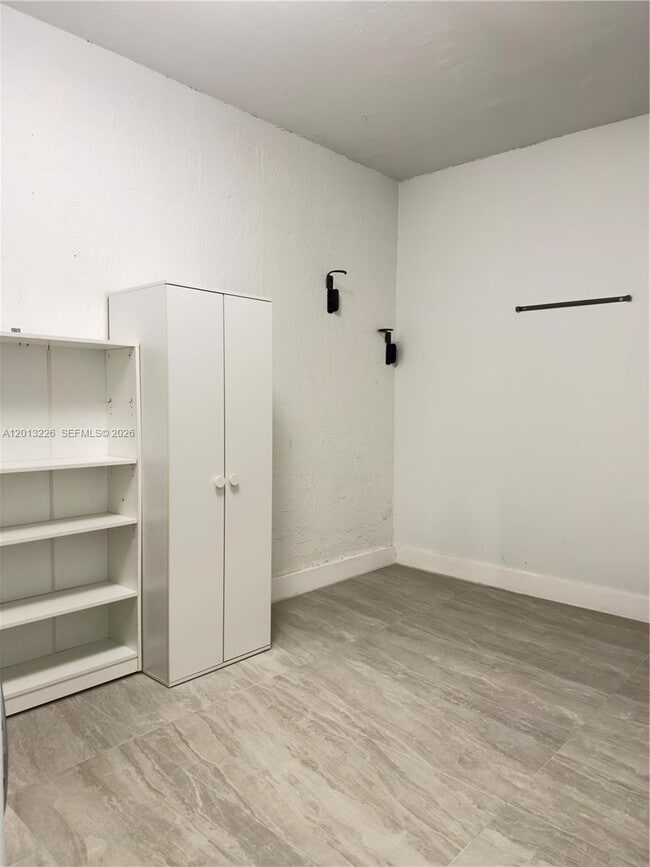 Building Photo - 8725 SW 158th Pl