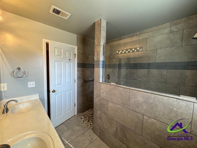 Building Photo - 110 Selena Ct