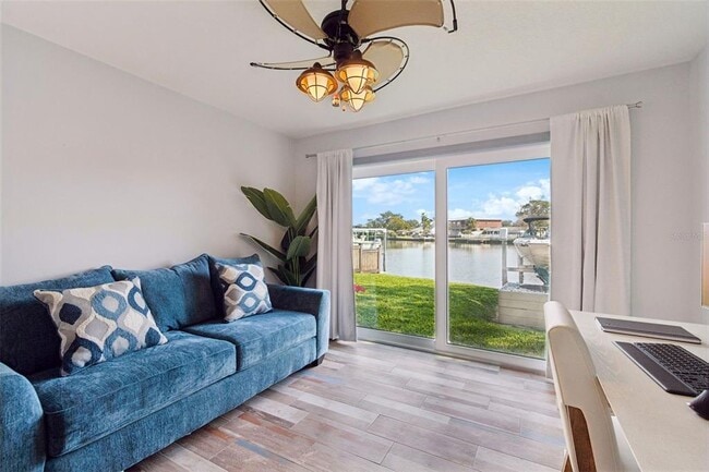 Building Photo - 292 Sunlit Cove Dr NE