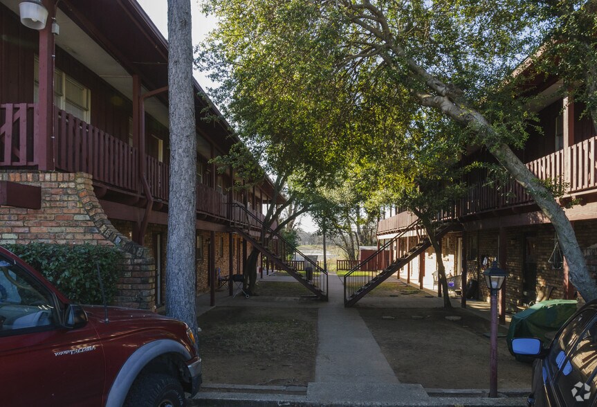 Building Photo - Bellaire