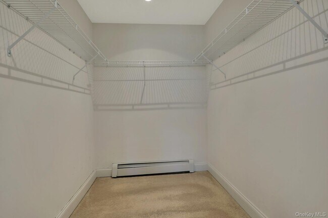 Building Photo - 32 Delamere St