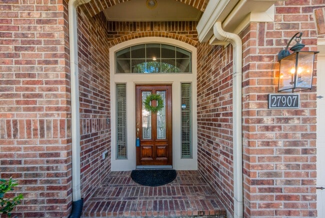 Building Photo - 27907 Brandy Creek Lane