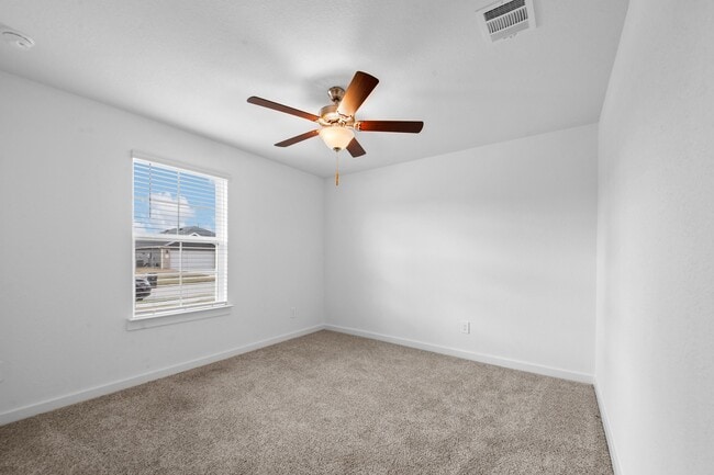 Building Photo - 1115 Sommerville Dr