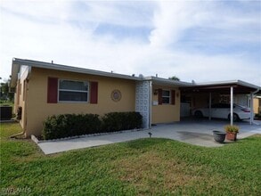 Building Photo - 2200 Orchid Rd