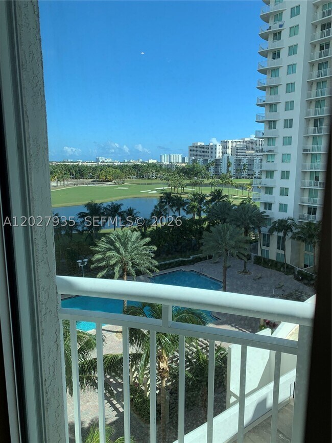 Building Photo - 1745 E Hallandale Beach Blvd