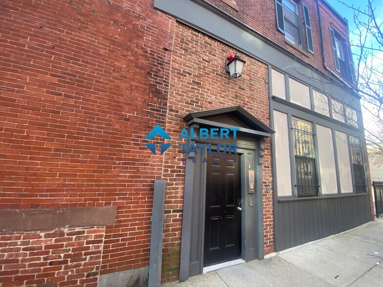 Building Photo - 176 Northampton St