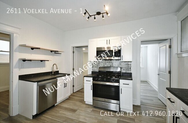 Building Photo - 2611 Voelkel Ave