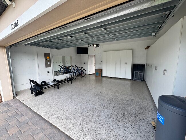 Building Photo - 12508 Rangeland Blvd